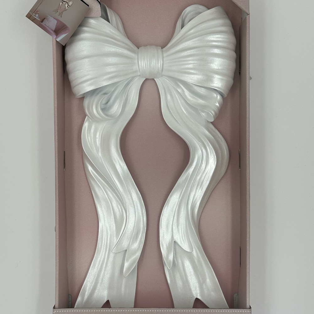 2 FEET TALL HUGE VIRAL BOW WALL DECOR